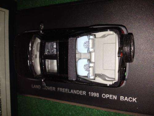 Universal Hobbies - Land Rover Freelander 1998 Open Back Beluga Black - 1:43 Scale (NOS)