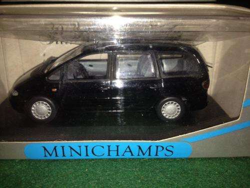MiniChamps - Ford Galaxy 1995 Black  1:43 Scale (NOS)
