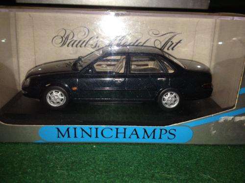 MiniChamps - Ford Scorpio Saloon 1995 Metallic Green  1:43 Scale (NOS)