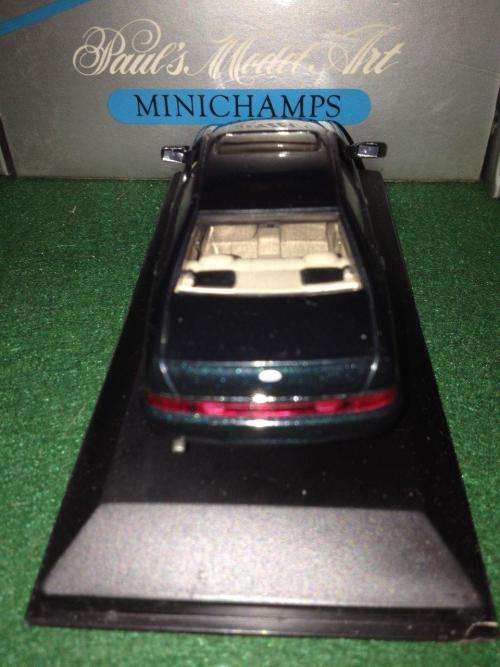 MiniChamps - Ford Scorpio Saloon 1995 Metallic Green  1:43 Scale (NOS)