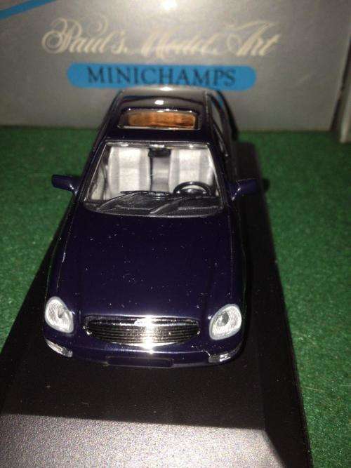 MiniChamps - Ford Scorpio Saloon 1995 Metallic Blue  1:43 Scale (NOS)