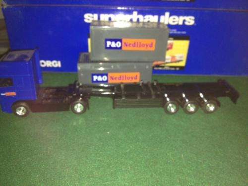 Corgi Super Haulers - Daf 95' Skeletal Trailer - P & O Nedlloyd 1:64 Scale (NOS - New old Stock)