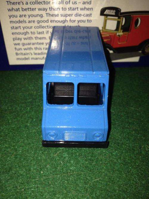The Lledo Junior Collection - Marmite Van (NOS)