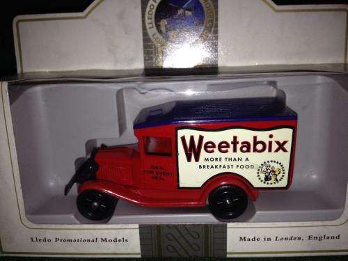 Lledo Promotional - Weetabix Truck (NOS)