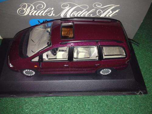 MiniChamps - Ford Galaxy 1995 Red Metallic  1:43 Scale (NOS)