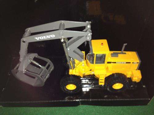 Motorart - Volvo - L180C 1:50 Scale (NOS)