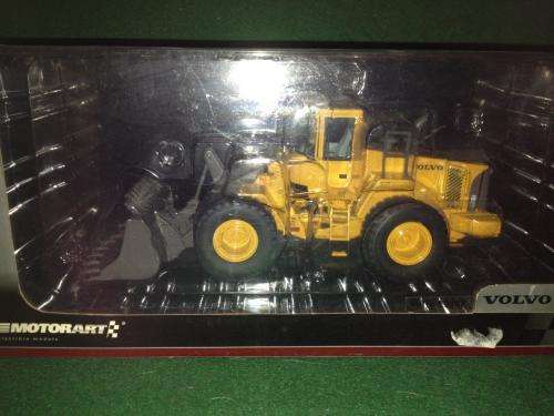 Motorart - Volvo - L220E 1:50 Scale (NOS)