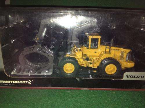 Motorart - Volvo - L180 High Lift 1:50 Scale (NOS)