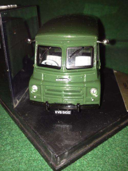 City CV022 Morris LD150 Post Office Telephones 1959  - 1:43 Scale (NOS)