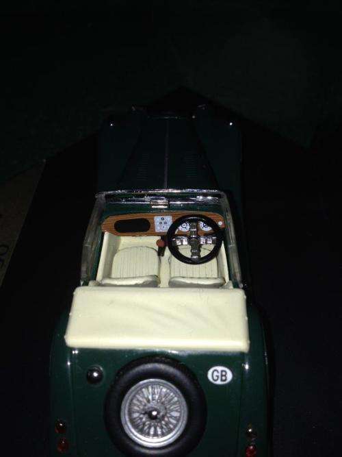 Vitesse - Morgan 4/4 Serie II 1956 British Racing Green  - 1:43 Scale (NOS)