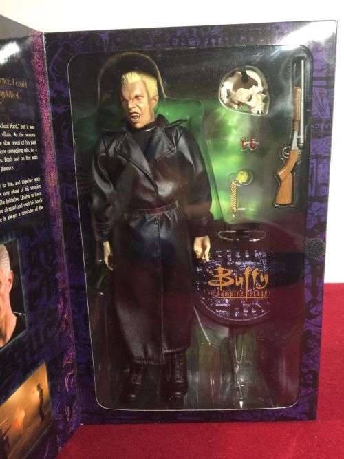 Sideshow Collectibles - James Marsters - Buffy The Vampire Slayer  12 inch 1/6 scale (NOS)