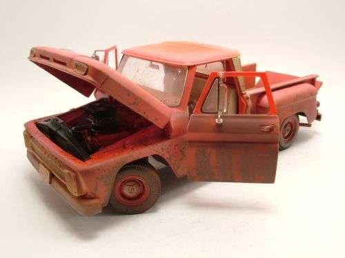 Greenlight - Bella's Chevy Truck 1963 Chevy Pick up Twilight saga 1:18 Scale