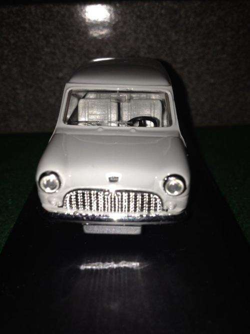 Vitesse - Austin Seven 1959 Light Grey - 1:43 Scale (NOS)
