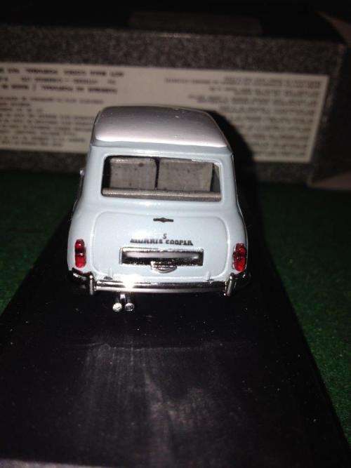 Vitesse - Morris Cooper 1963 Grey & White  - 1:43 Scale (NOS)