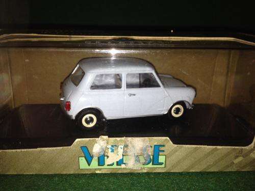 Vitesse - Morris Mini 1000MK2 Super De-Luxe 1967 LEdition  - 1:43 Scale (NOS)