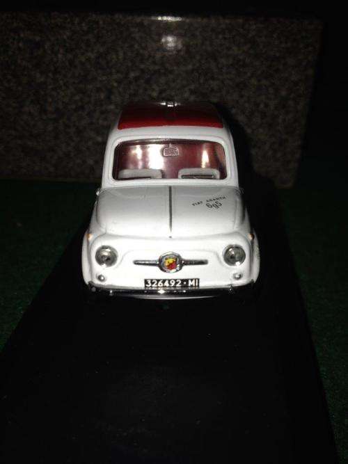 Vitesse - Fiat Abarth 695 SS 1964 White & Red  - 1:43 Scale (NOS)