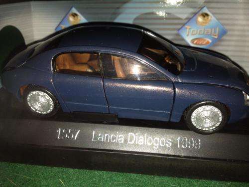 Solido - 1557 Lancia Dialogos 1999 - 1:43 Scale (NOS)