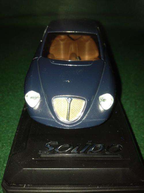 Solido - 1557 Lancia Dialogos 1999 - 1:43 Scale (NOS)
