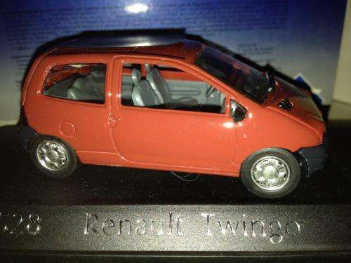 Solido - 1528 Renault Twingo - 1:43 Scale (NOS)