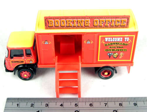 Hornby R7046 "Bartellos' Big Top Circus" Circus Booking Office  - 1:76 00 Scale