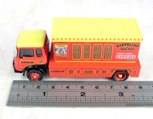 Hornby R7036 "Bartellos' Big Top Circus" Generator Lorry  - 1:76 00 Scale
