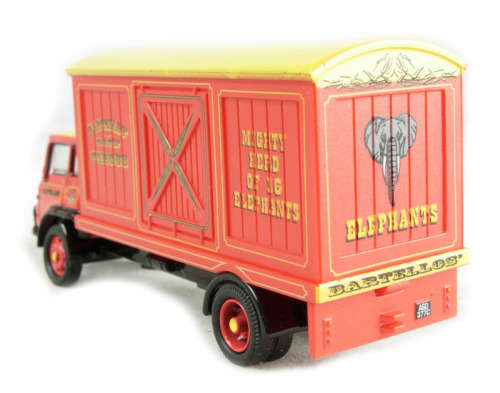Hornby R7038 "Bartellos' Big Top Circus" Elephant Box Truck  - 1:76 00 Scale