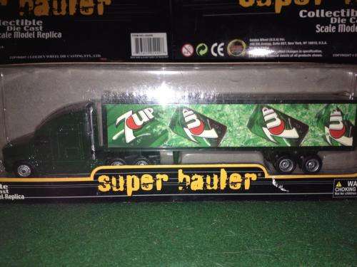 Golden Wheels - Super Hauler - 7 UP HO 1:87 Scale Die cast and plasticNOS