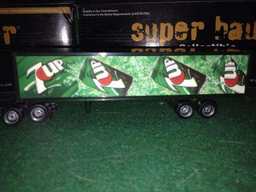 Golden Wheels - Super Hauler - 7 UP HO 1:87 Scale Die cast and plasticNOS