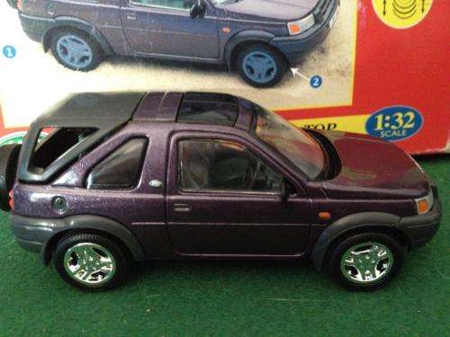 Britains - Land Rover Freelander with Hard Top  - 1:32 Scale (NOS)