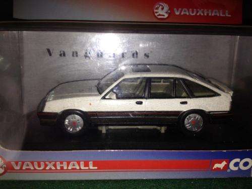 Vanguards - Vauxhall Cavalier SRi MKII Polar White (NOS - New old Stock)