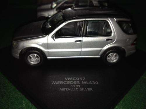 Vitesse - Mercedes ML430 1999 Metallic Silver - 1:43 Scale (NOS)
