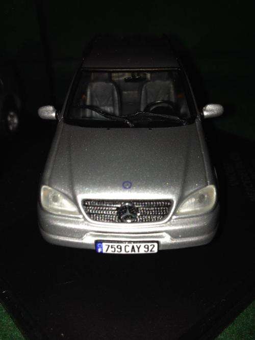 Vitesse - Mercedes ML430 1999 Metallic Silver - 1:43 Scale (NOS)