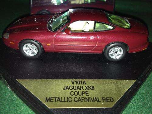 Vitesse - Jaguar XK8 Coupe Metallic Carnival Red  - 1:43 Scale (NOS)