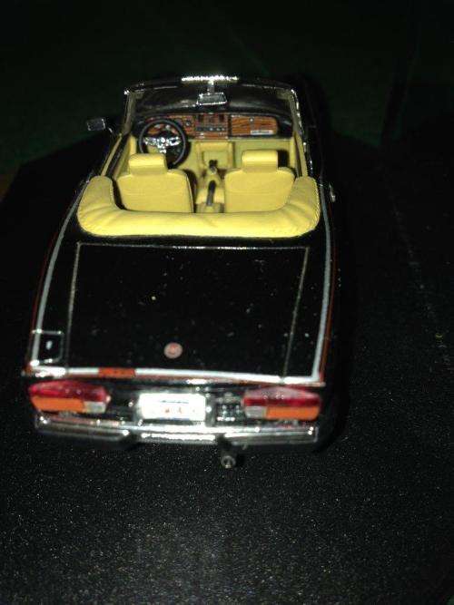 Vitesse - Fiat 124 Spider Turbo 1981 Black Metallic  - 1:43 Scale (NOS)