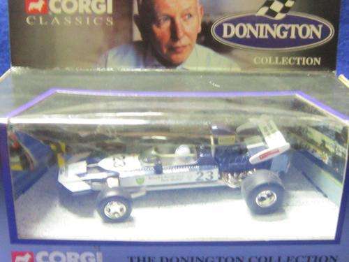 Corgi Classics - 97374 Surtees TS9 Ford Cosworth V8 - LTD Edition 10 000 units made world wide(NOS -