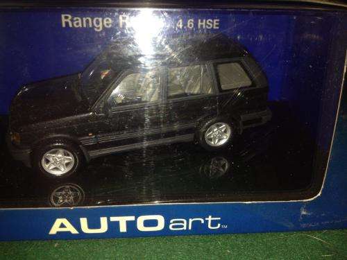 Auto art - Range Rover 4.6 HSE Met Black 1:43 Scale (NOS)