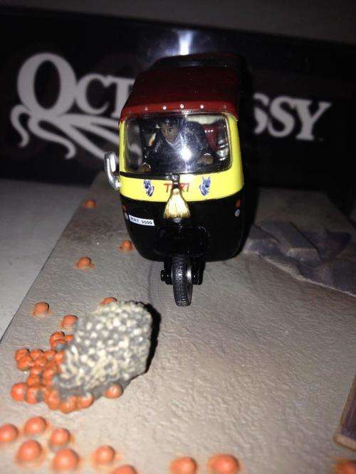 Tuk Tuk - Octopussy - James Bond Car Collection no29 1:43 Scale Die Cast