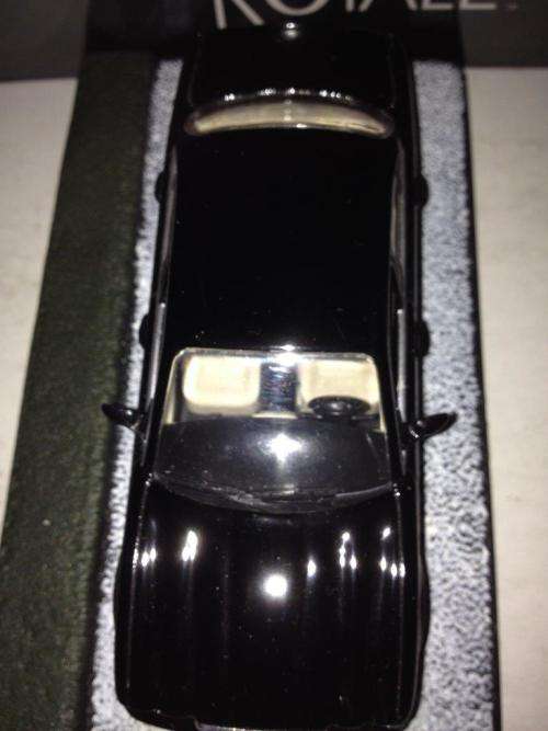 Jaguar XJ8 - Casino Royale - James Bond Car Collection no41 1:43 Scale Die Cast