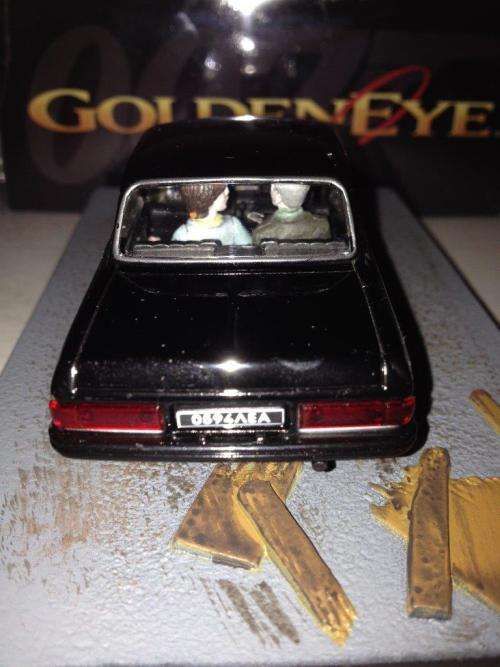 Gaz Volga - Goldeneye - James Bond Car Collection no80 1:43 Scale Die Cast