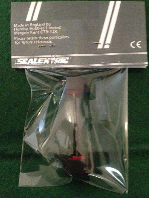 Scalextric - Front Axel Wheels & Tyres  1:32 Scale (NOS)