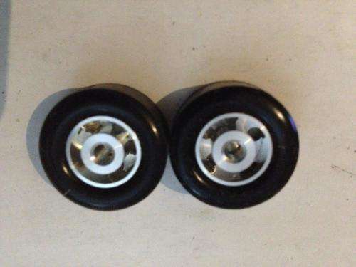 Scalextric -- Pro Performance Aluminum Hubs and Silicone Tyres 1:32 Scale - Please see Description