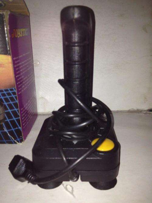 Vintage Joystick Boxed - Made in Taiwan - For Commodor Retro Gaming - See pics for usage - Like new