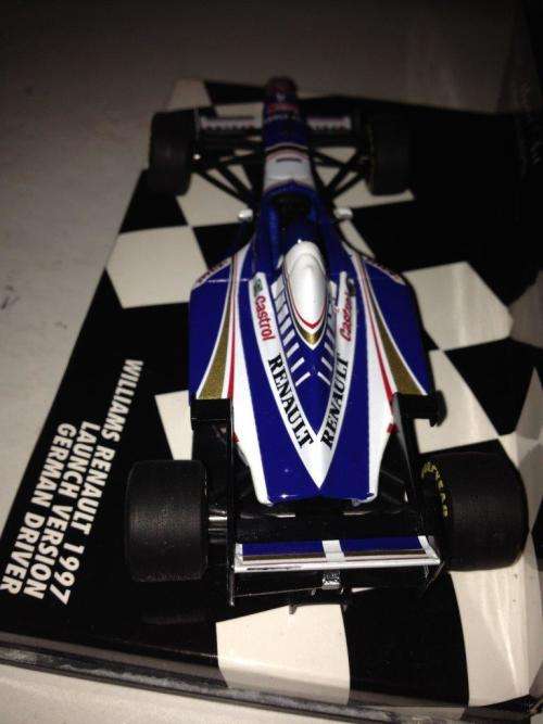 MiniChamps - Williams Renault 1997 Launch Version German Driver 1:43 Scale Ltd ed 3333pcs (NOS)