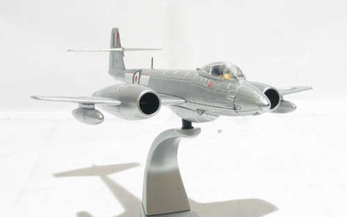 Corgi -- Gloster Meteor F.MK8  No 1 Squadron Through The Ages - The Aviation Archive (NOS)
