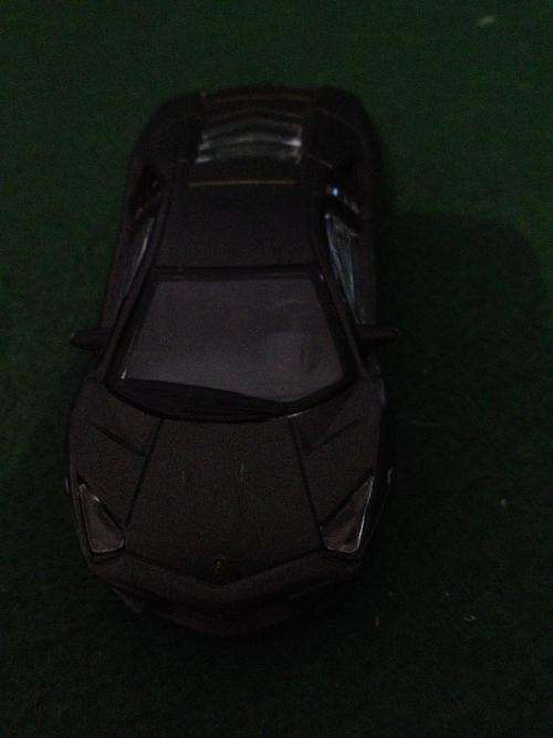 Bburago - Lamborghini Reventon 1:43 Scale