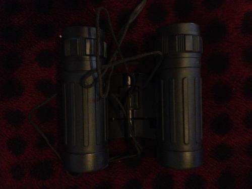 Synta Compact Binoculars 8x21 366FT /1000YDS 122M / 1000M c/w carry case