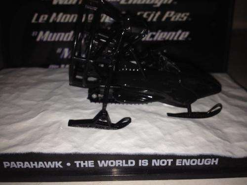 Parahawk - The World is Not Enough - James Car Bond Collection 1:43 Scale Die Cast Issue 87