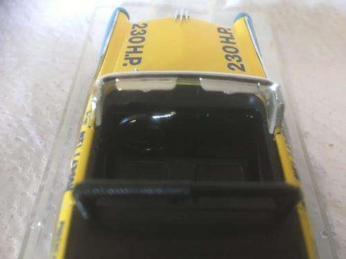 Quartzo - Ford Fairlane 56 Nascar - Mel Larson 1:43 Scale