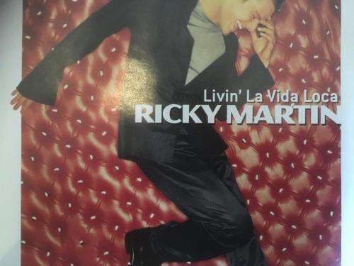 CD - Ricky Martin - Livin` La Vida Loca (single)