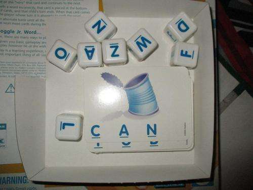 Boggle Jr - Parker Brothers - Your Preschooler's First Boggle game